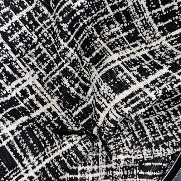 Sharagano black modern print shift dress size 4 - Picture 7 of 9